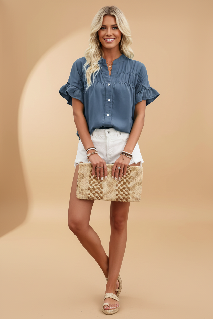 Lichte blouse met kelkkraag en ruches aan de mouwen