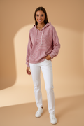 Tweekleurige hoodie met horizontale en verticale strepen