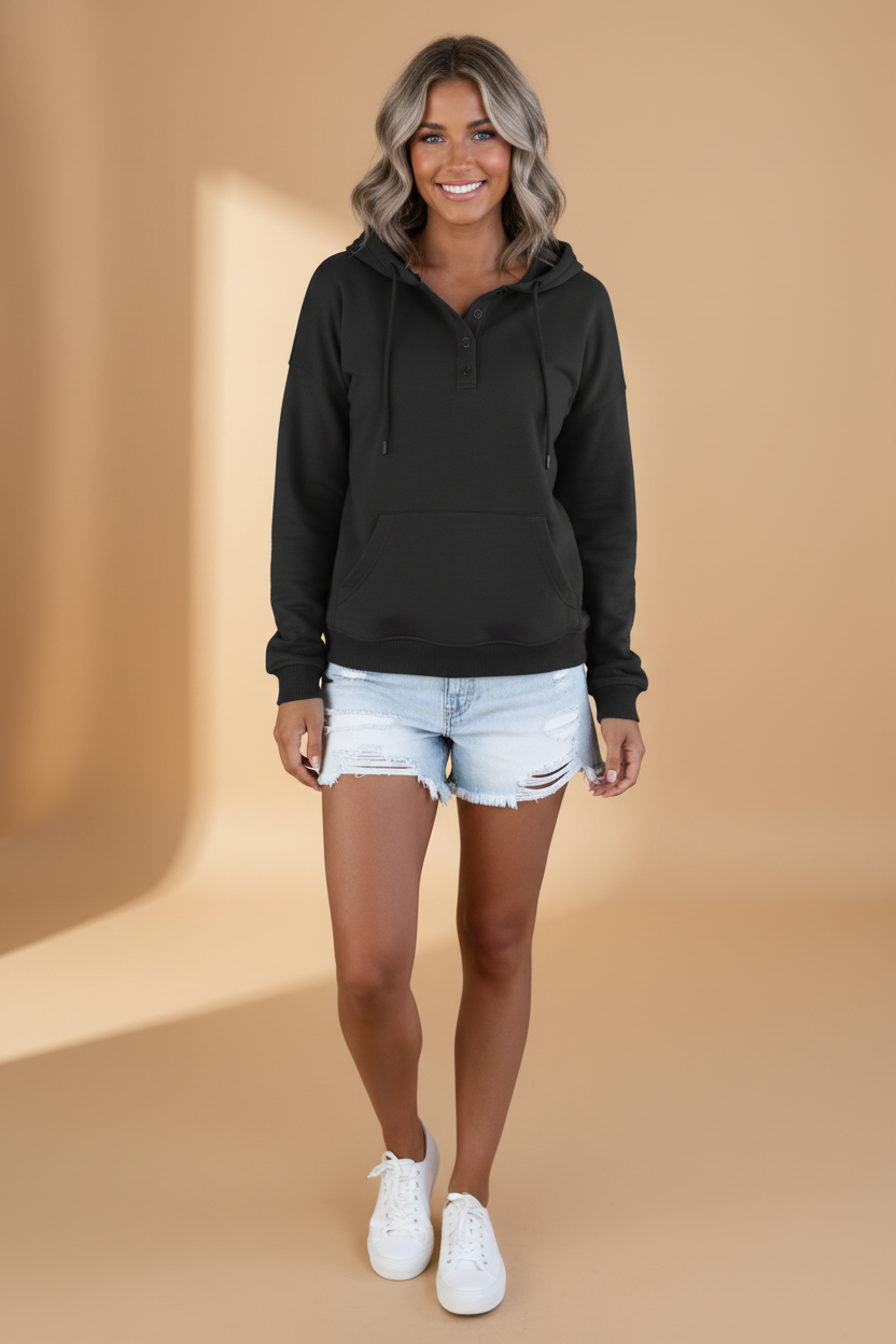 Gezellige hoodie met kangoeroezak en een rij knopen tot aan de borst